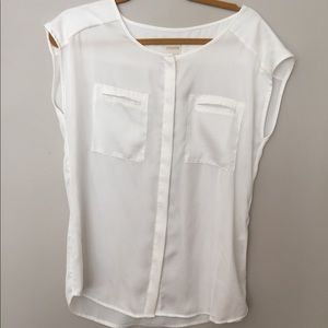 NWOT Chico’s White Button Front Blouse size 0